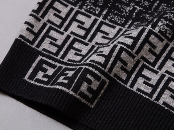 ブランドセーター着用イメージ